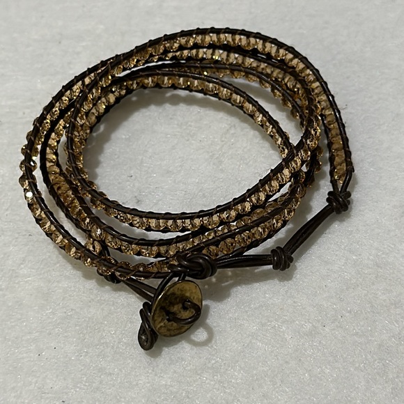 Brown sparkling wrap around leather bracelet - Picture 2 of 5